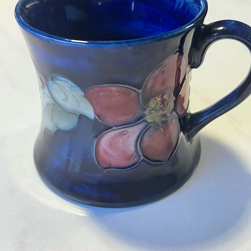 Moorcroft Cobalt Blue Mug with Clematis pattern.